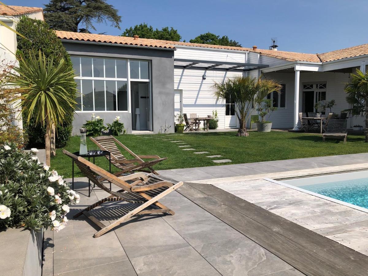 Maison M, Chambre Privee Acces Jardin Piscine Et Jacuzzi Pres De La Rochelle Ла-Рошель Экстерьер фото