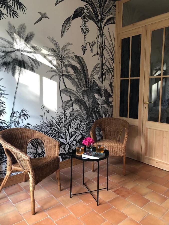 Maison M, Chambre Privee Acces Jardin Piscine Et Jacuzzi Pres De La Rochelle Ла-Рошель Экстерьер фото
